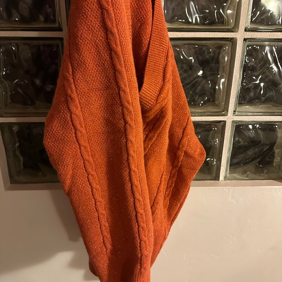 Taylor Swift The Life of a Showgirl Box & Sweater & CD - Picture 4 of 6